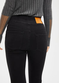 Women's Petite High Rise Brushed Skinny Jeans