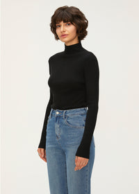 Women's Lambswool Slim Knitwear