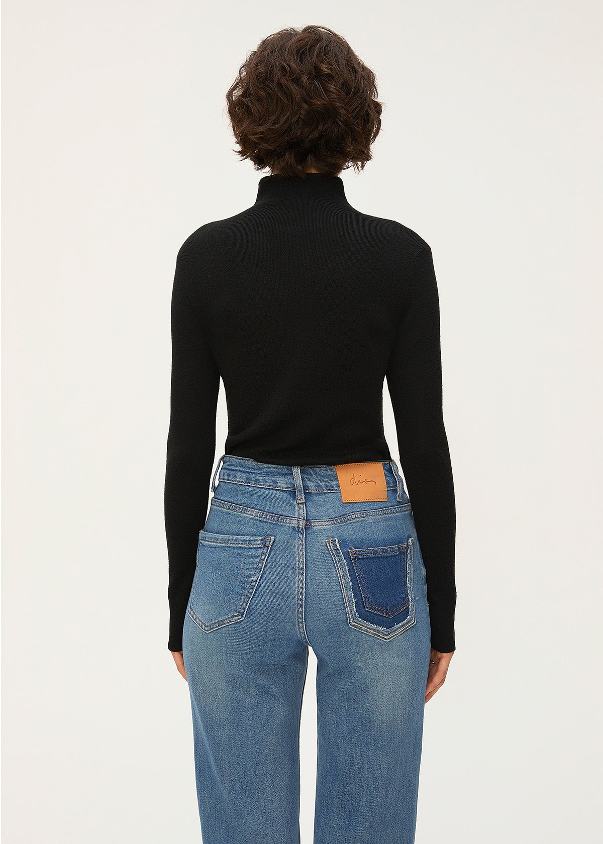 Women's Lambswool Slim Knitwear