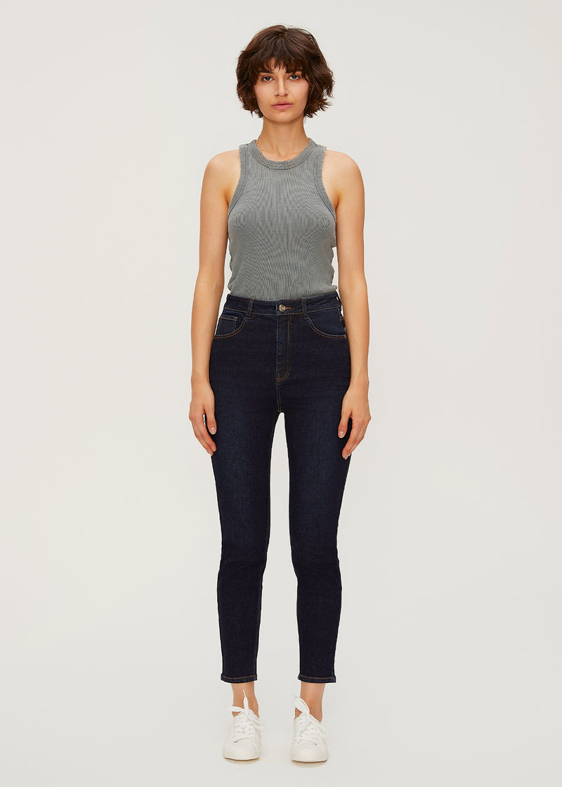 Women's Basic Skinny Jeans